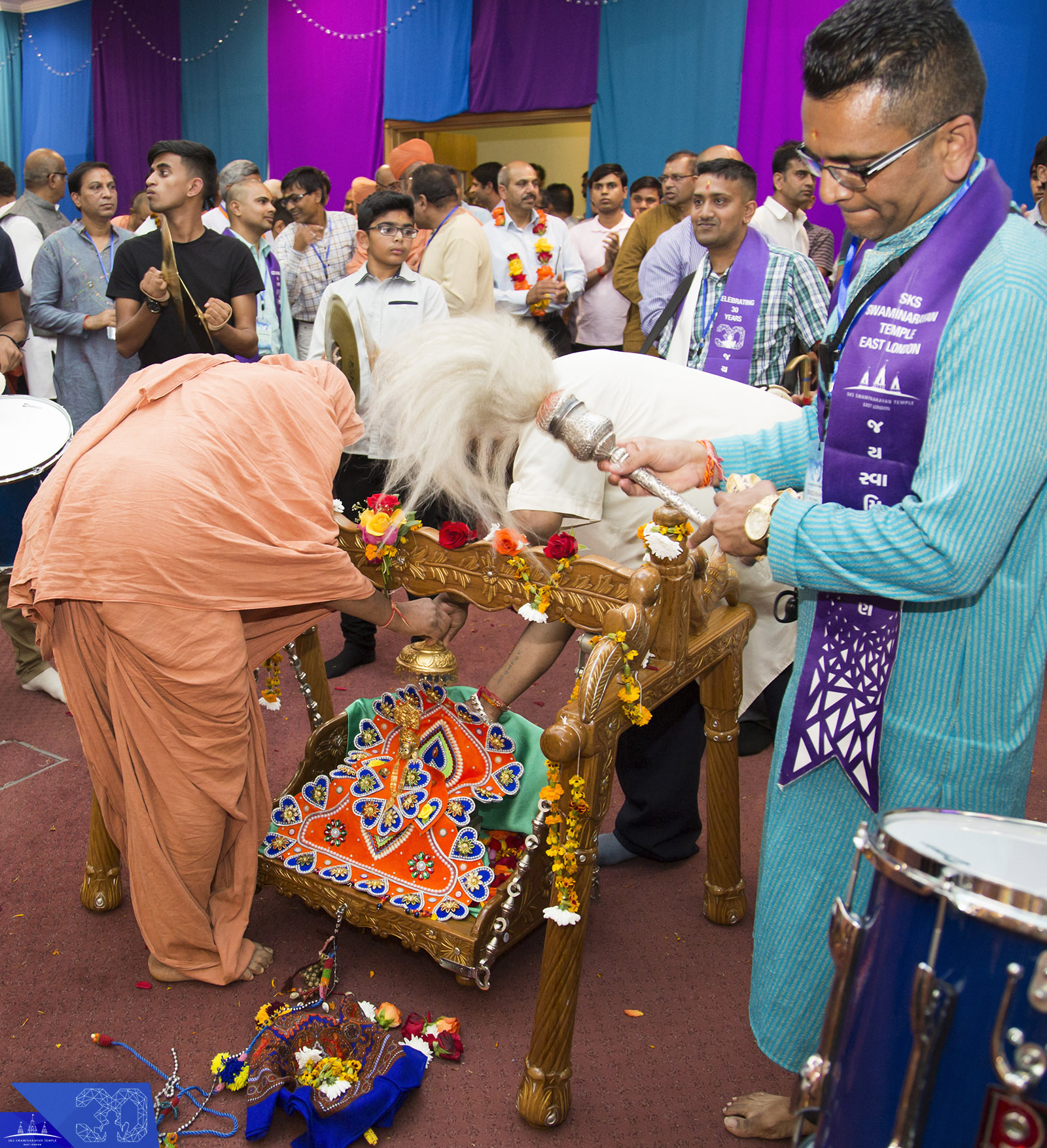 147  - ©1987-2017 SKS Swaminarayan Temple East London